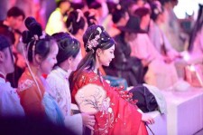 阿坝汉服模特兼职(想做汉服模特去哪里找)