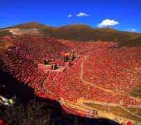 阿坝色达旅游攻略(成都到色达旅游攻略)