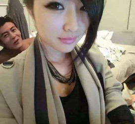 阿坝兼职模特到**多p在线旁观的简单介绍