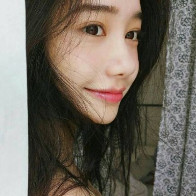 阿坝伴游女生苏浅夏的资料