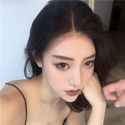 阿坝伴游女生寒莱的资料