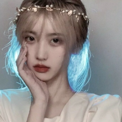 阿坝伴游女生赵婉晴的资料