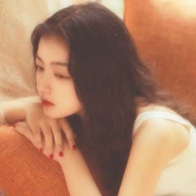 阿坝伴游女生赵梦琪的资料