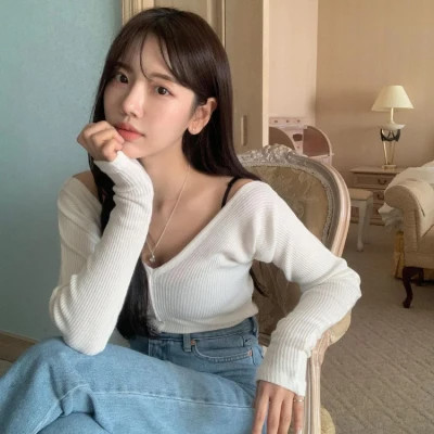 阿坝伴游女生邓丽丽的资料
