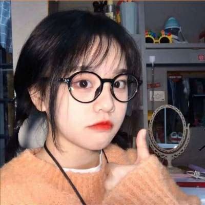 阿坝伴游女生荣晴的资料