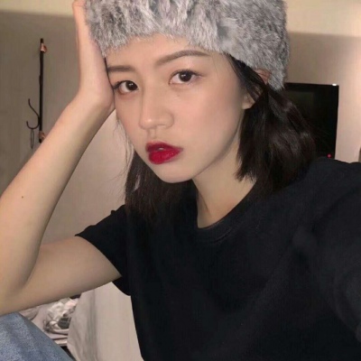 阿坝伴游女生陈思瑶的资料