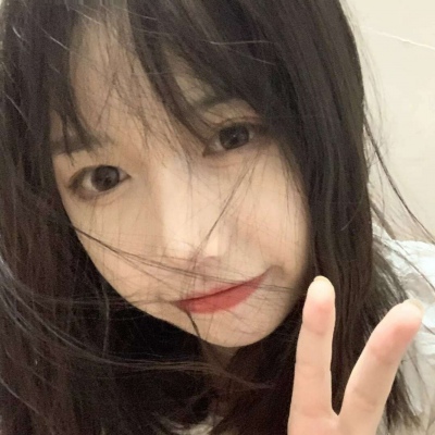 阿坝伴游女生刘雨薇的资料