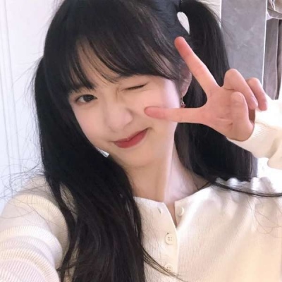 阿坝伴游女生马思涵的资料