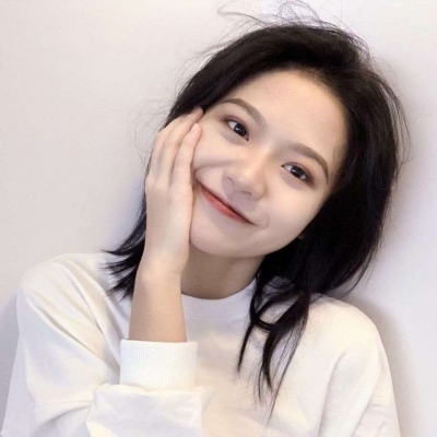 阿坝伴游女生鲁觅舞的资料