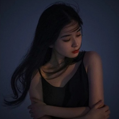 阿坝伴游女生谢悦悦的资料