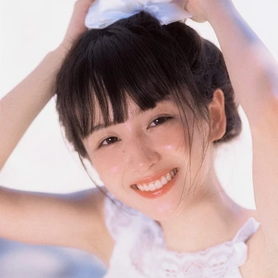 阿坝伴游女生唐未央的资料