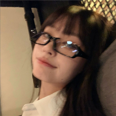 阿坝伴游女生杨莉莉的资料