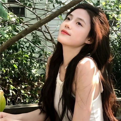 阿坝伴游女生唐雅宁的资料