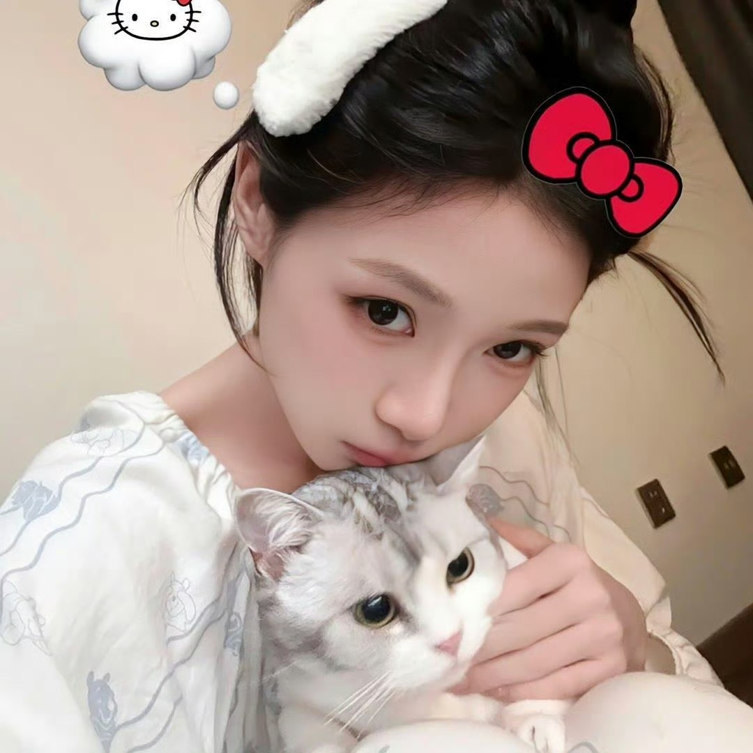 阿坝伴游女生林小柔的资料